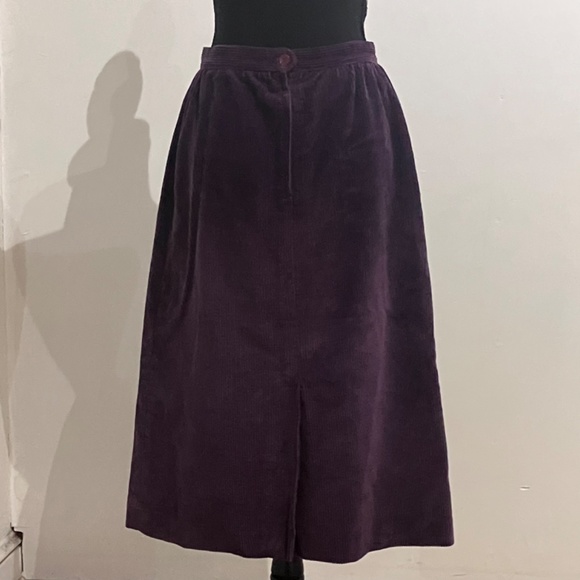 Purple corduroyed, pencil skirt - Picture 9 of 15